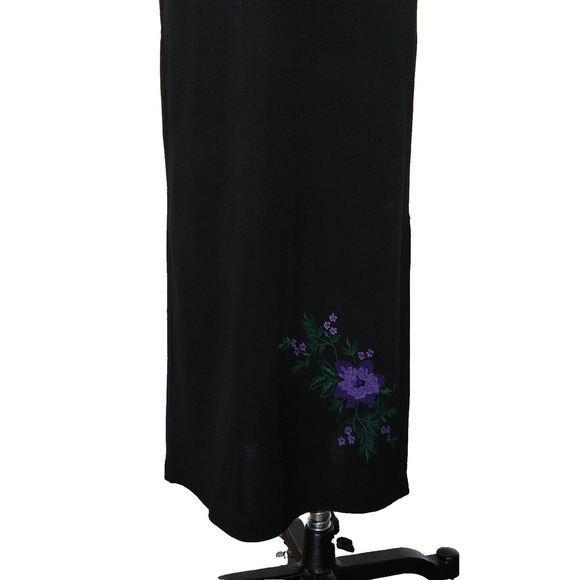 Vintage 90s Black Embroidered Maxi Dress Size M Petite Floral Knit Wool Blend - Picture 3 of 7